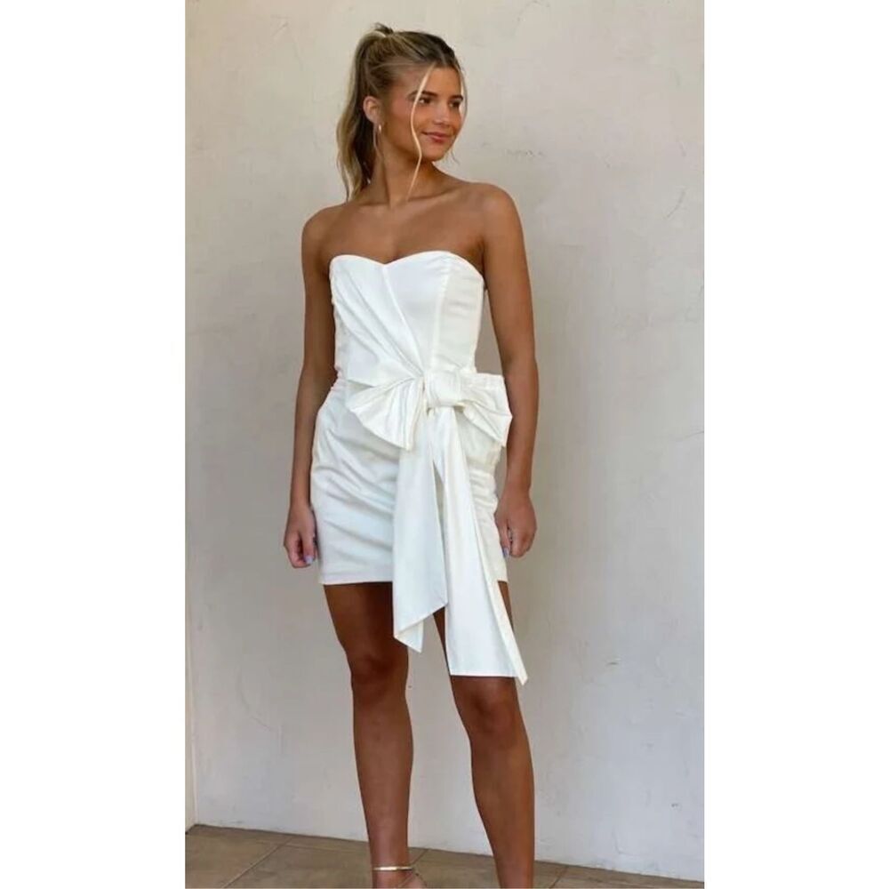French Connection White Florida Summer Strapless Mini Dress Size 6